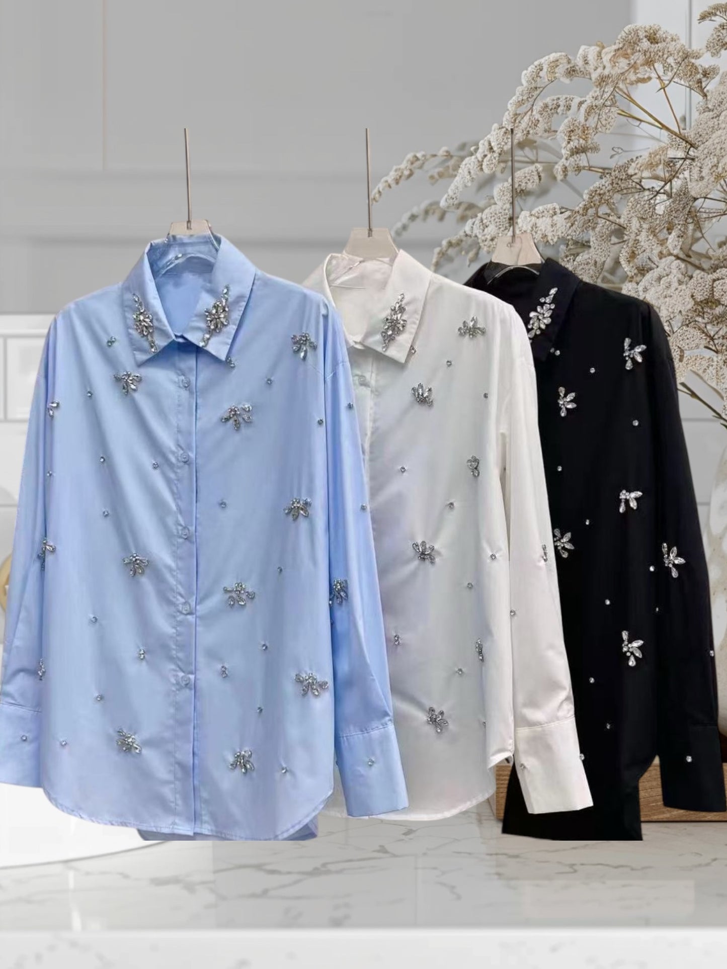 Embellished Blusas