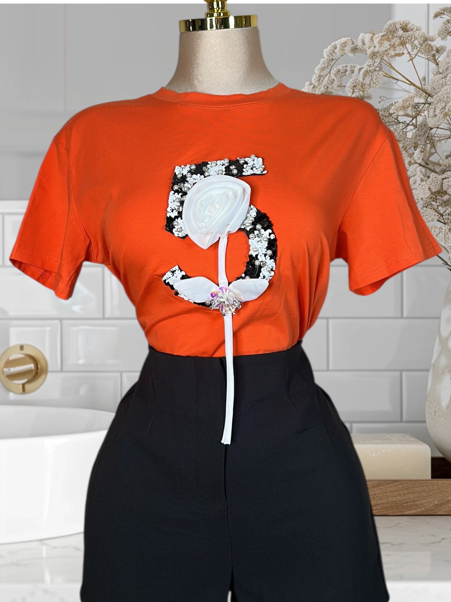 Liliana T-Shirt