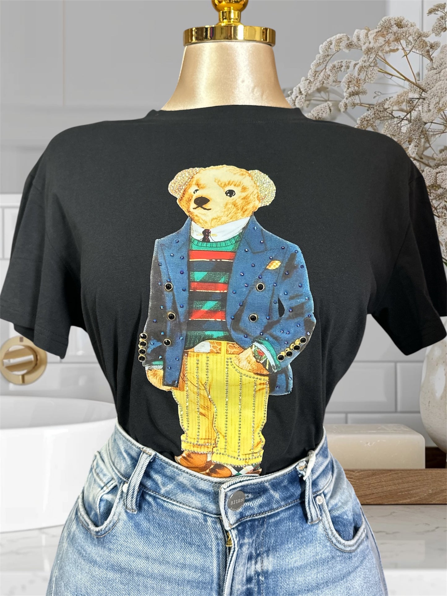 Elegant Bear