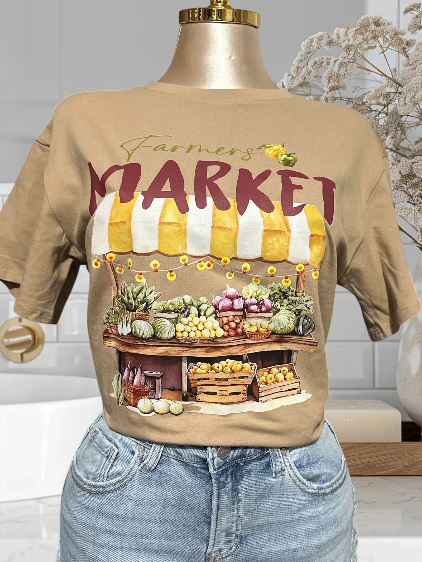 Market T-Shirt